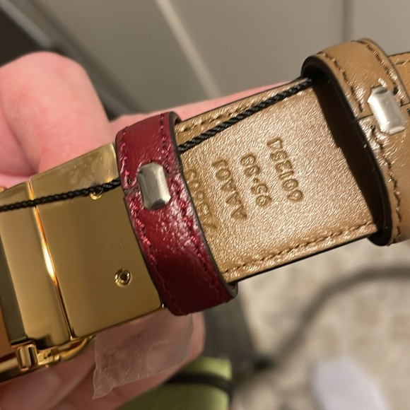 New authentic Gucci reversible belt